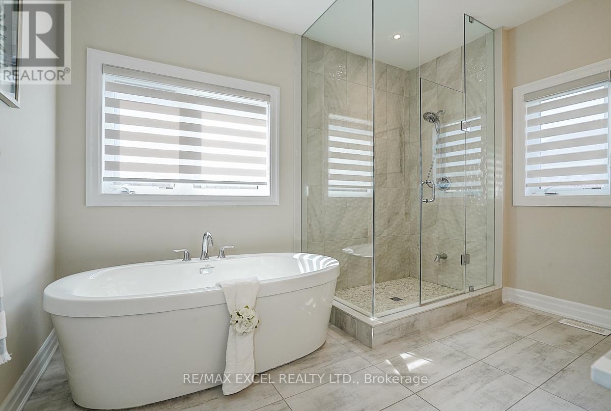 137 Pine Hill Crescent, Aurora, Ontario  L4G 3X9 - Photo 29 - N12332062
