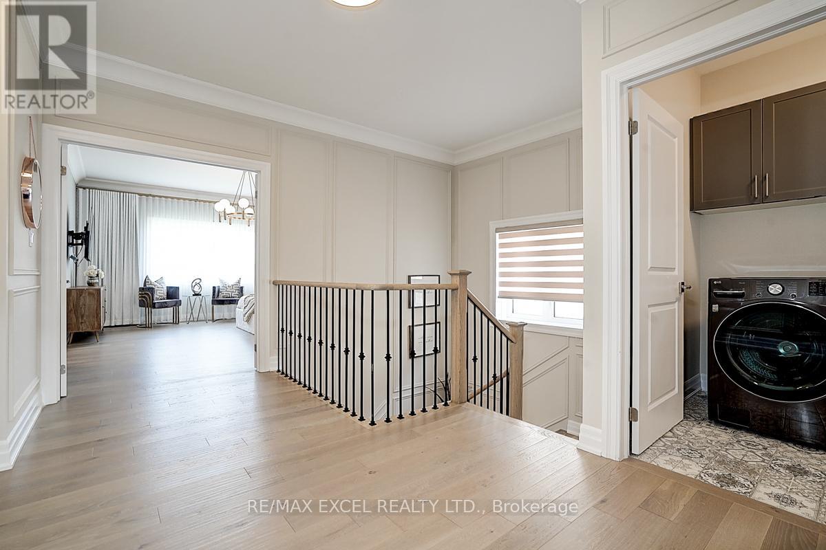 137 Pine Hill Crescent, Aurora, Ontario  L4G 3X9 - Photo 24 - N12332062