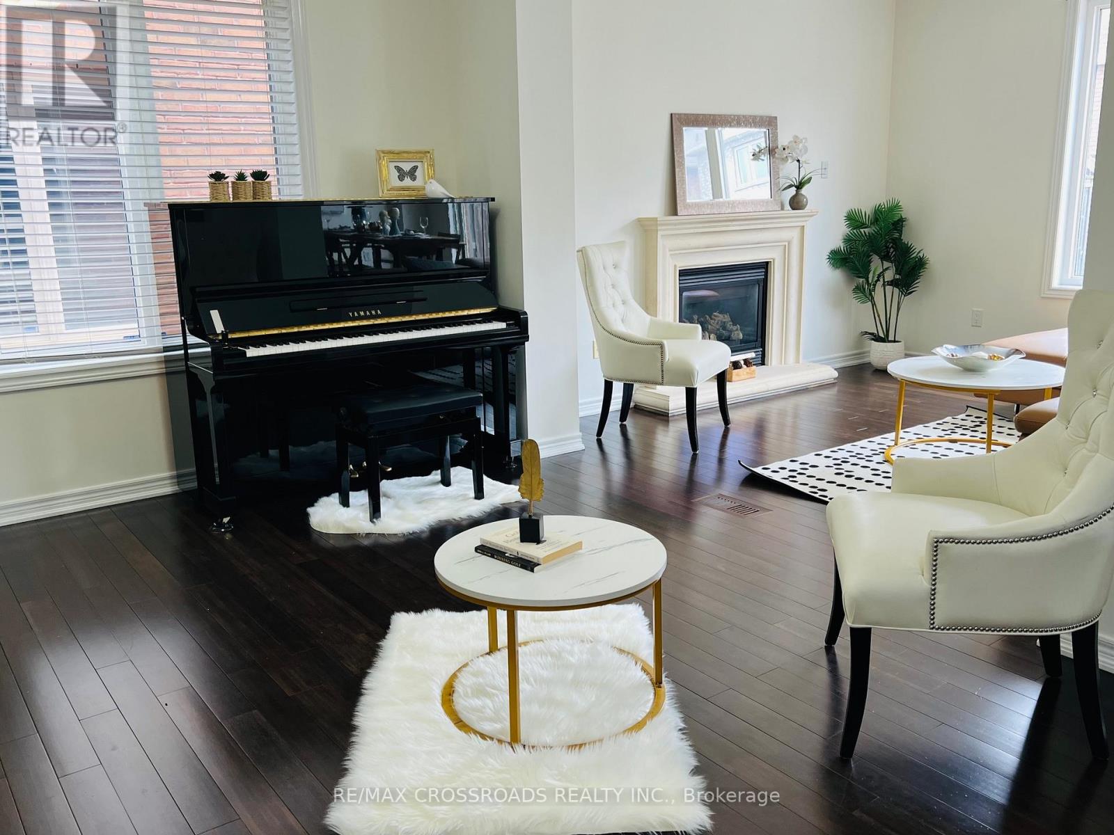 106 Milos Road, Richmond Hill, Ontario  L4E 0M3 - Photo 13 - N12332061