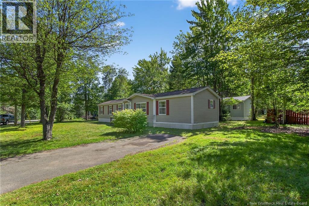 7 Cedargrove, Moncton, New Brunswick  E1H 2T8 - Photo 18 - NB124520