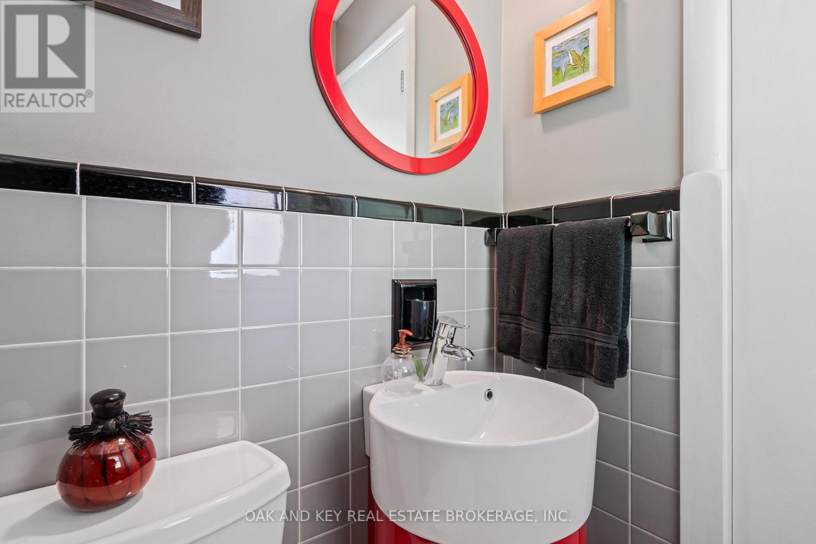 487 Melcrest Road, London South (South N), Ontario  N6J 3T2 - Photo 23 - X12332137