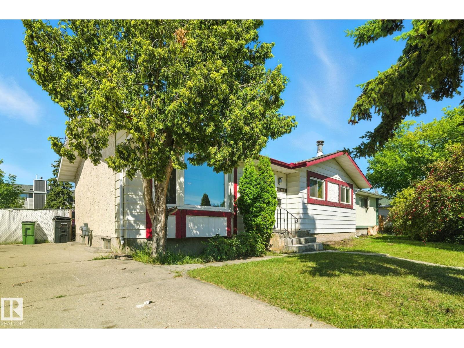 Property at 3080 79 St NW NW image 2