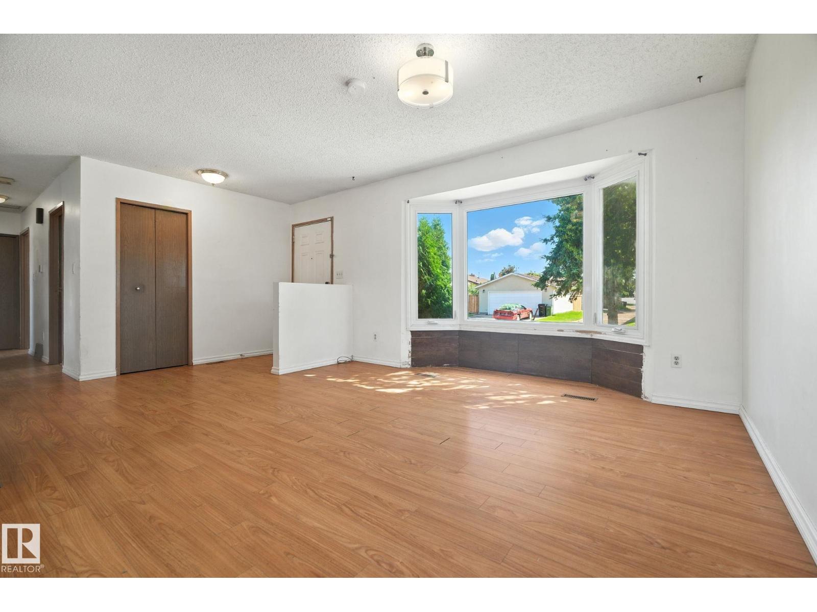 Property at 3080 79 St NW NW image 4