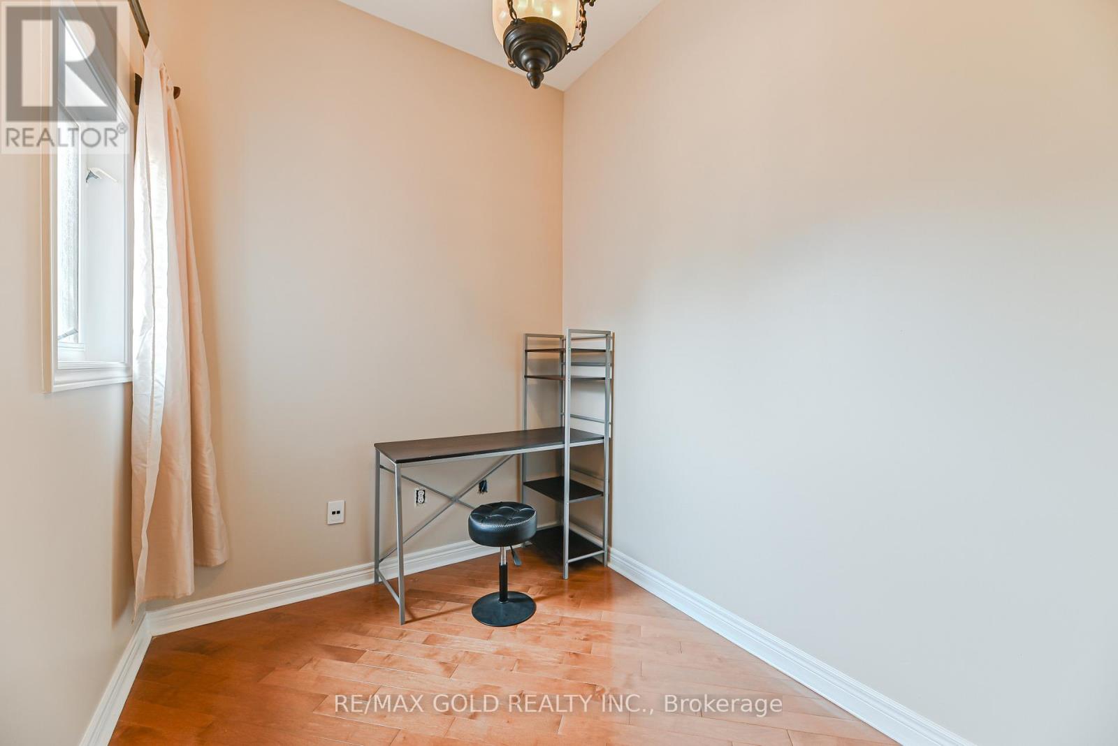 45 Treeline Boulevard, Brampton, Ontario  L6P 1E4 - Photo 15 - W12331815