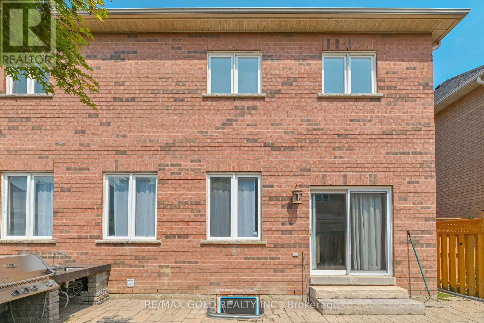 45 Treeline Boulevard, Brampton, Ontario  L6P 1E4 - Photo 35 - W12331815