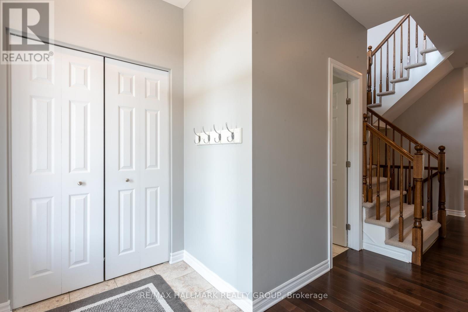 Property at 217 FOUNTAINHEAD DRIVE image 2