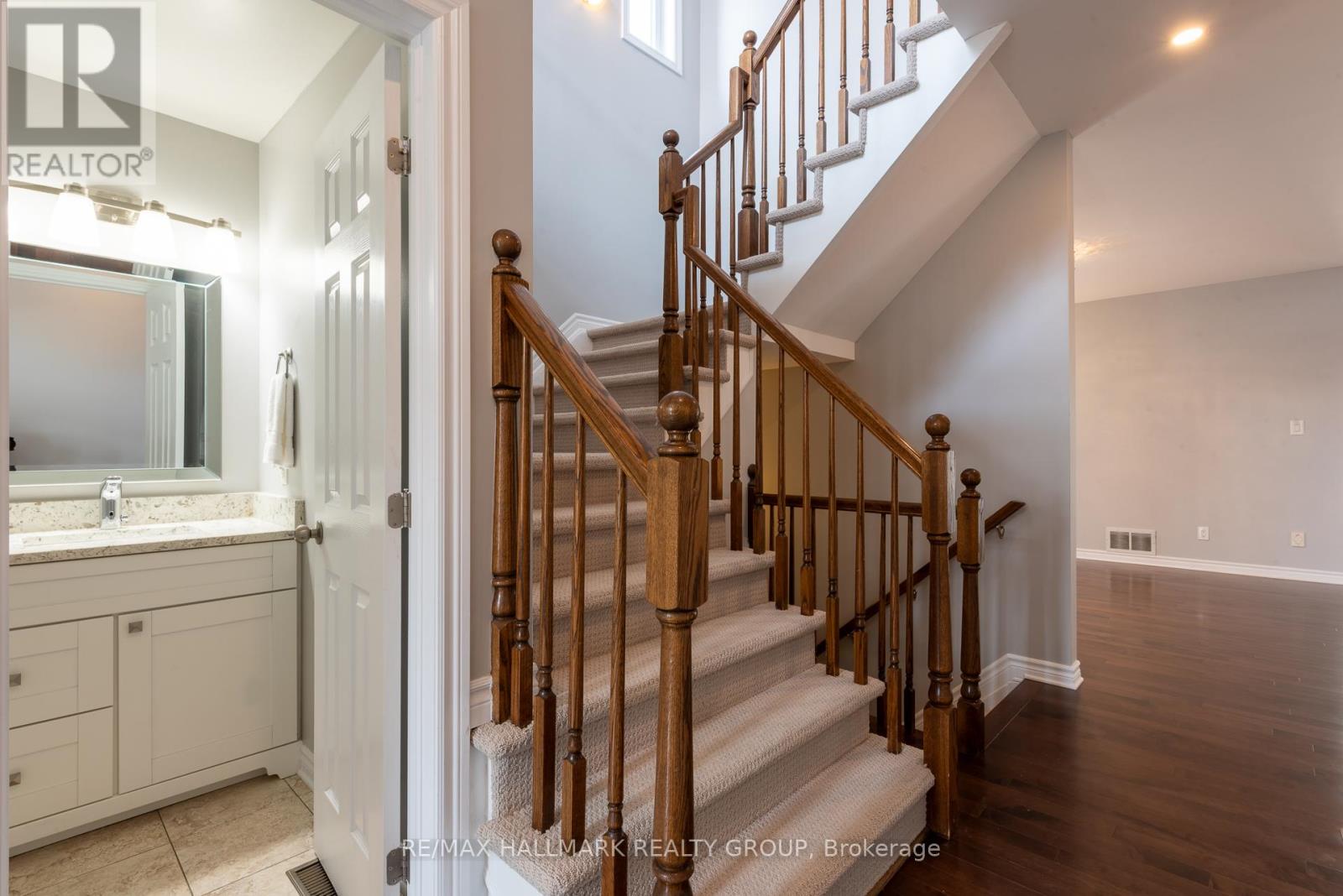 Property at 217 FOUNTAINHEAD DRIVE image 4