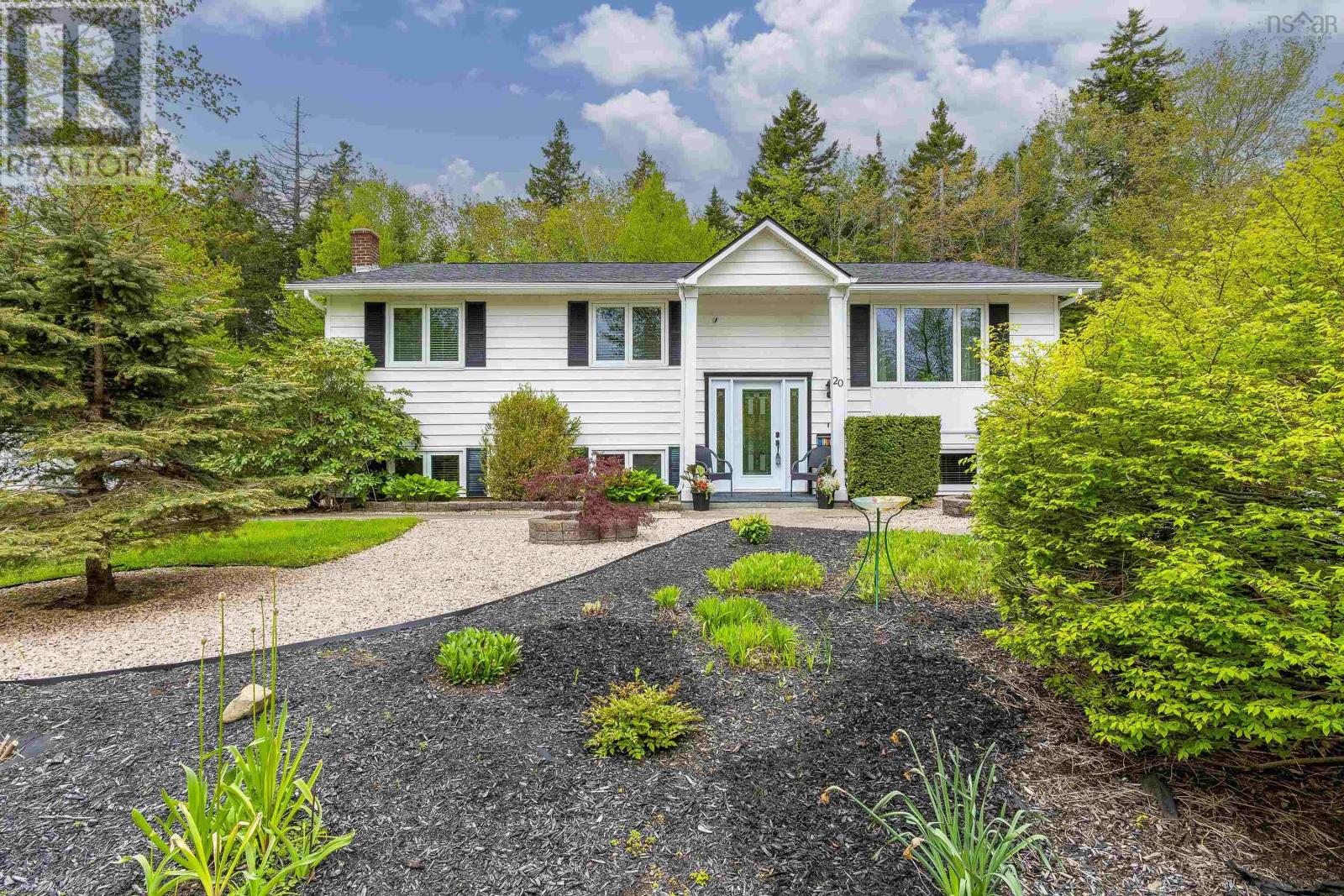 20 Kipawa Crescent, Hammonds Plains, Nova Scotia  B4B 1N2 - Photo 1 - 202509416