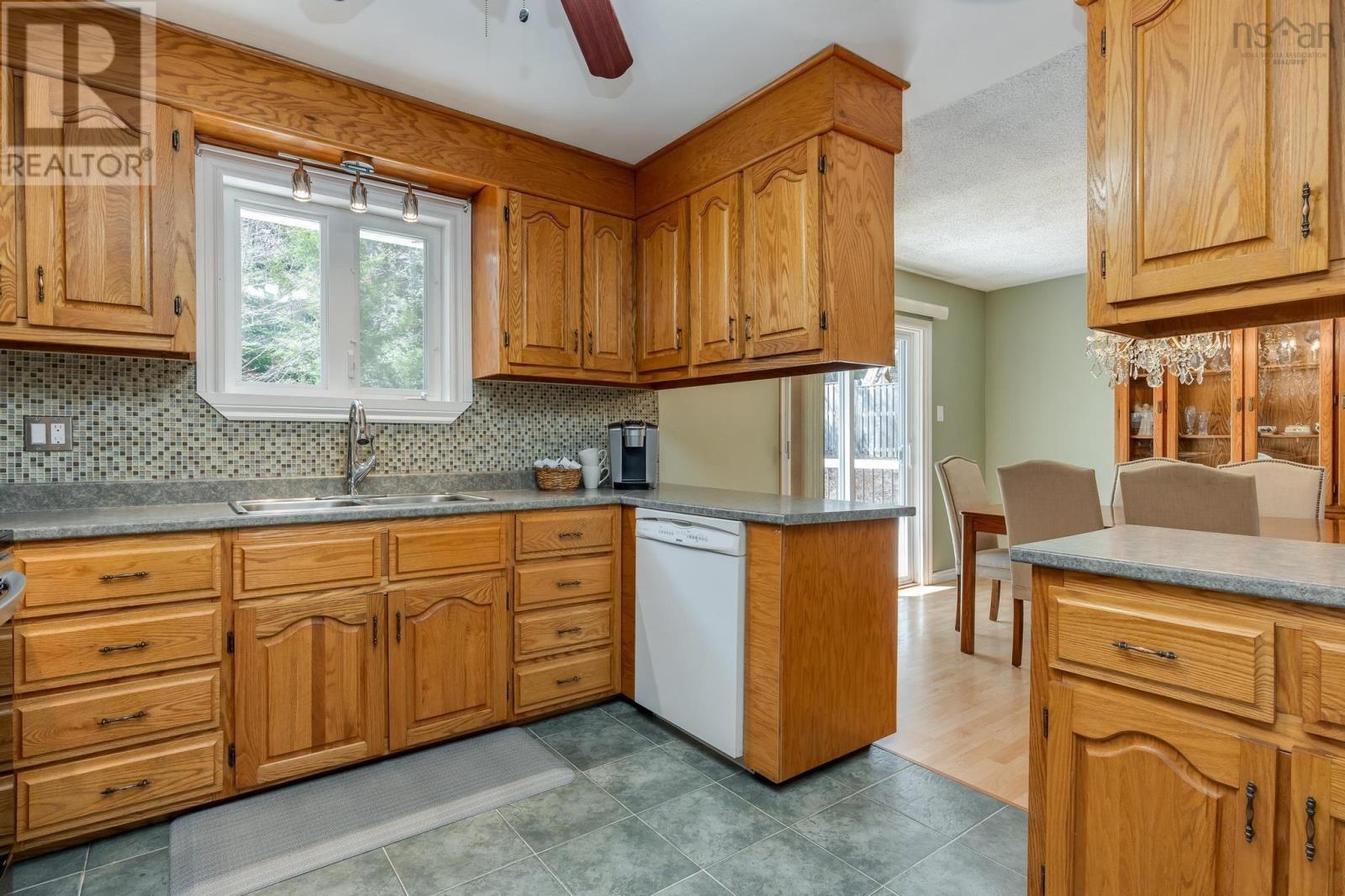 20 Kipawa Crescent, Hammonds Plains, Nova Scotia  B4B 1N2 - Photo 13 - 202509416