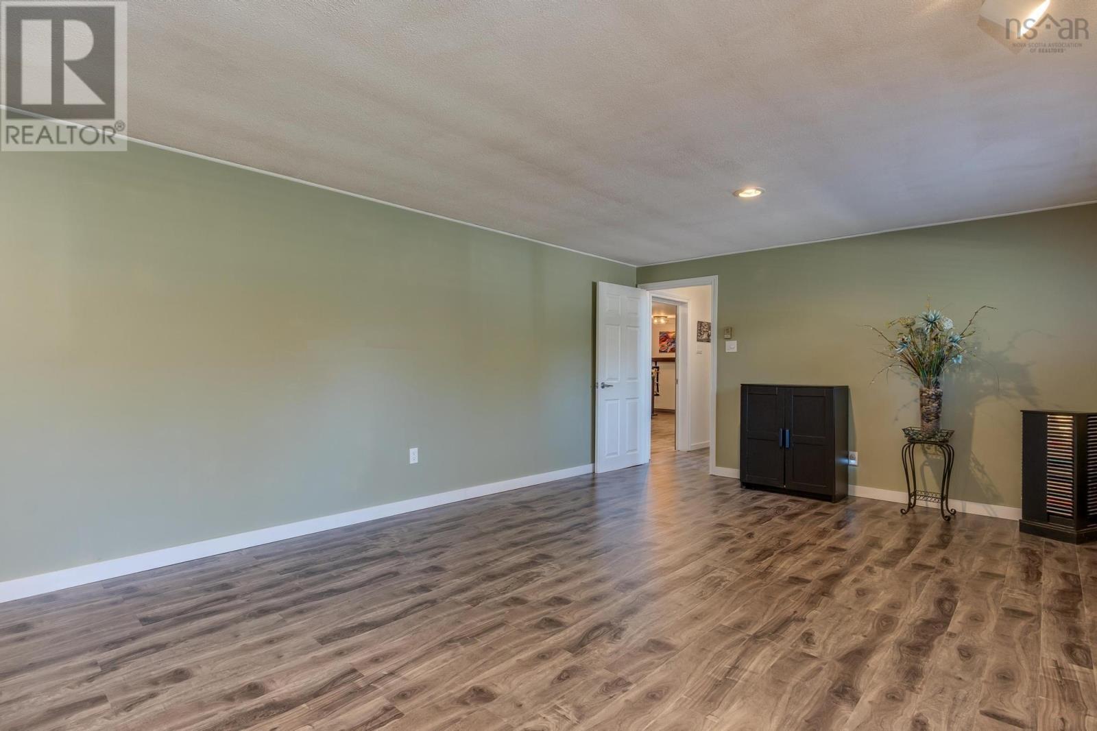 20 Kipawa Crescent, Hammonds Plains, Nova Scotia  B4B 1N2 - Photo 27 - 202509416