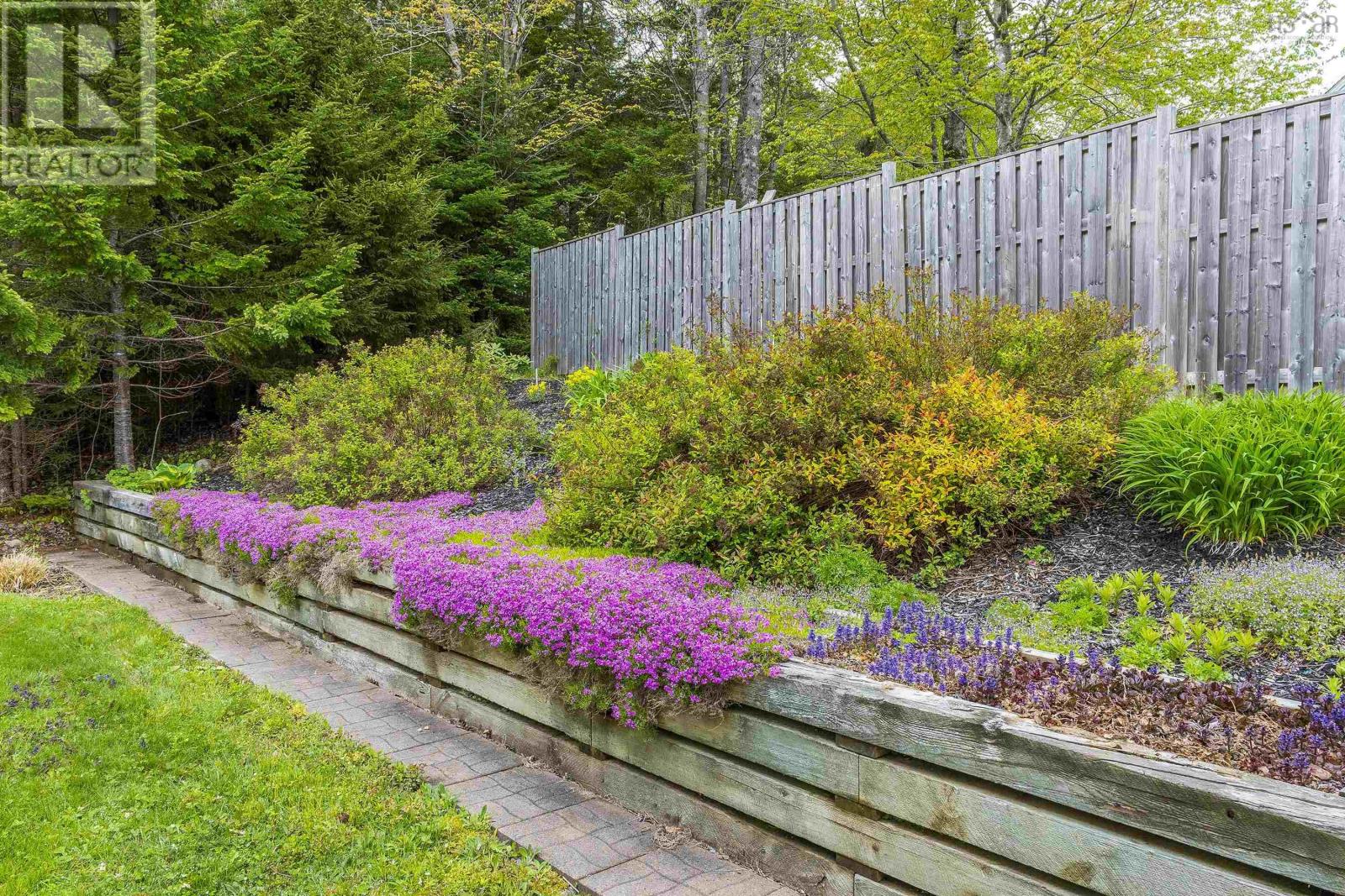 20 Kipawa Crescent, Hammonds Plains, Nova Scotia  B4B 1N2 - Photo 43 - 202509416