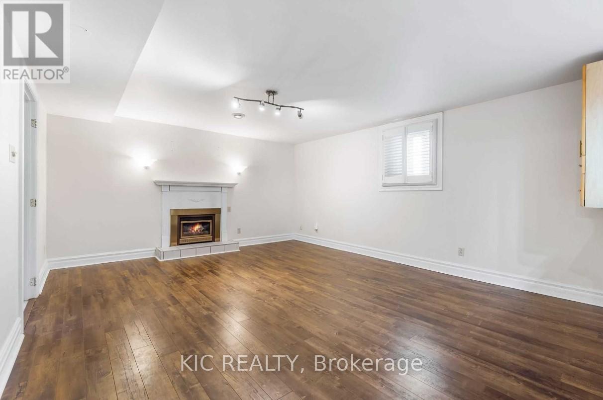 Basement - 912 Tegal Place, Newmarket, Ontario  L3X 1L3 - Photo 6 - N12332145