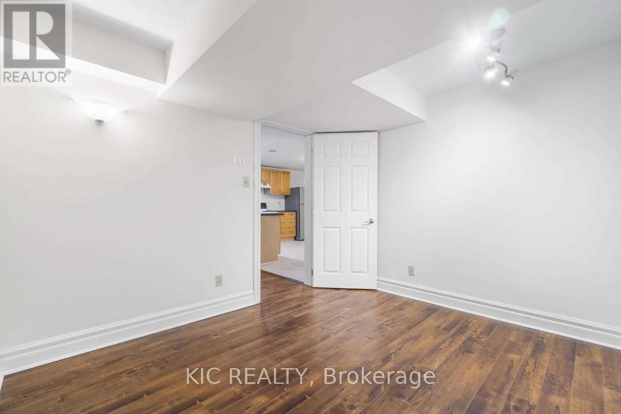 Basement - 912 Tegal Place, Newmarket, Ontario  L3X 1L3 - Photo 8 - N12332145