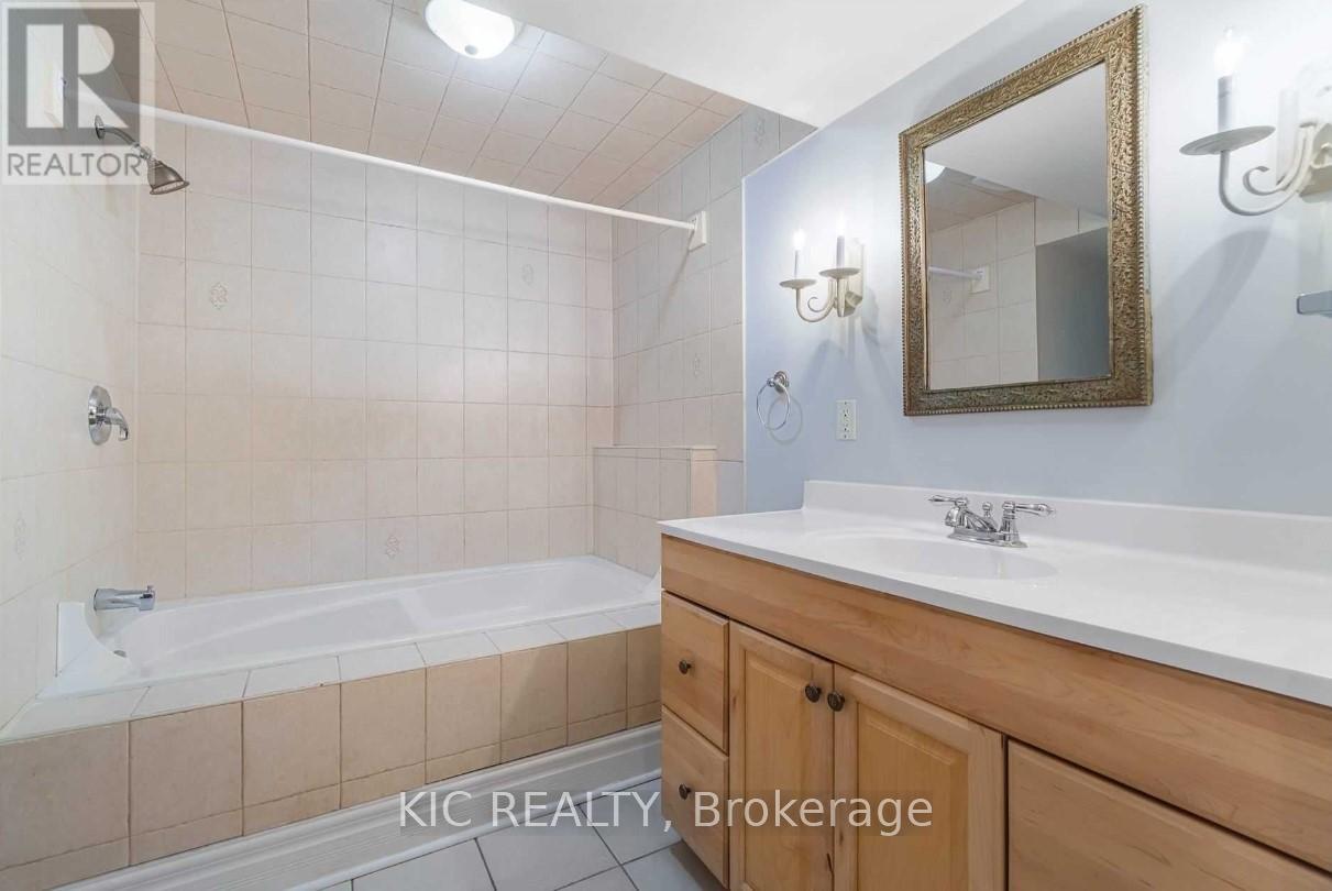 Basement - 912 Tegal Place, Newmarket, Ontario  L3X 1L3 - Photo 9 - N12332145