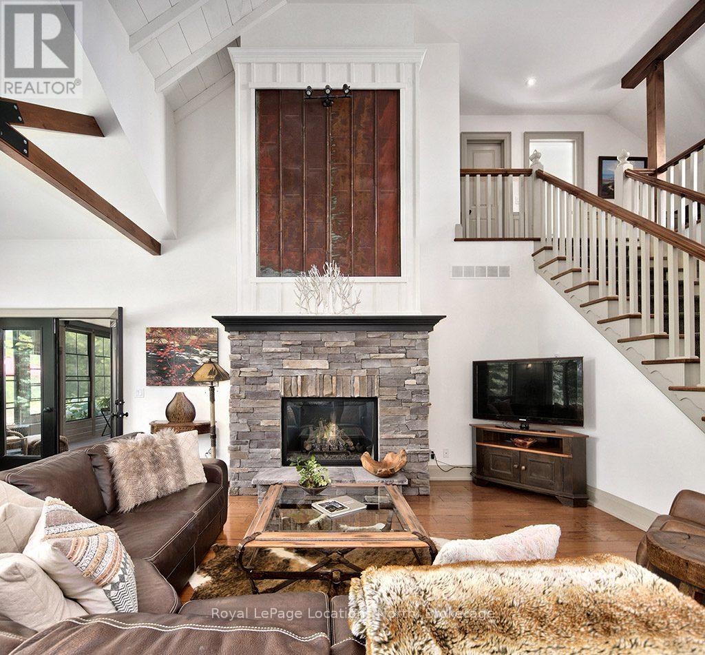 376 Sunset Boulevard, Blue Mountains, Ontario  N0H 2P0 - Photo 14 - X12332193