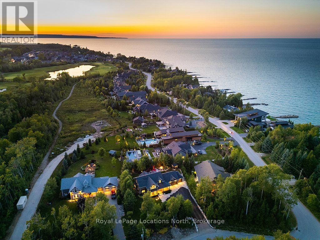 376 Sunset Boulevard, Blue Mountains, Ontario  N0H 2P0 - Photo 44 - X12332193