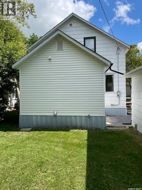 308 1st Street W, Carlyle, Saskatchewan  S0C 0R0 - Photo 5 - SK014994