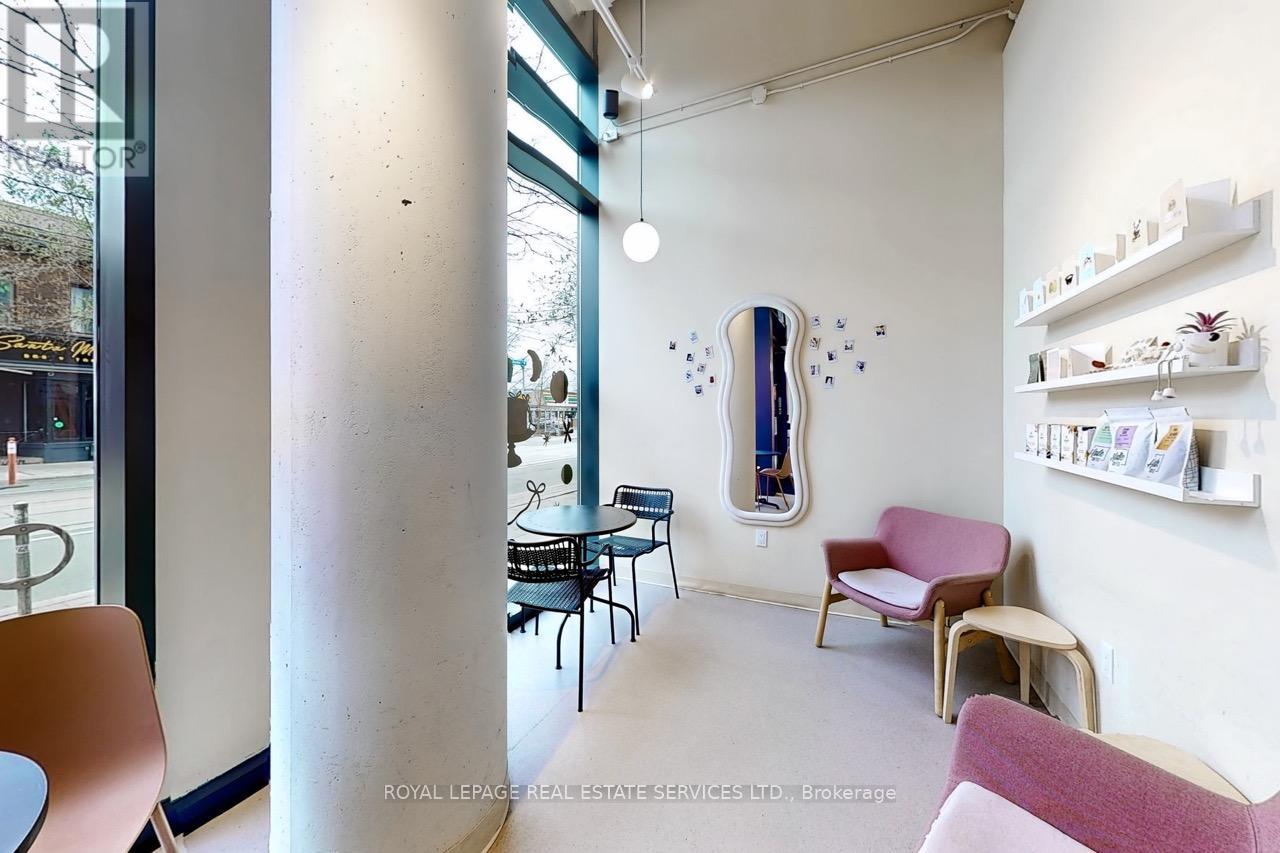 862 Dundas Street W, Toronto, Ontario  M6J 1V5 - Photo 11 - C12332180