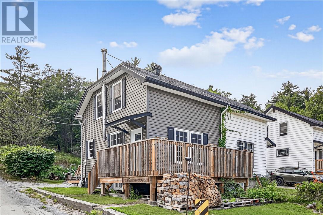 1013 CRESCENT Road Unit# A, Willisville, Ontario