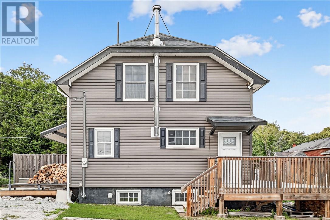 1013 Crescent Road Unit# A, Willisville, Ontario  P0P 2H0 - Photo 4 - 2124040