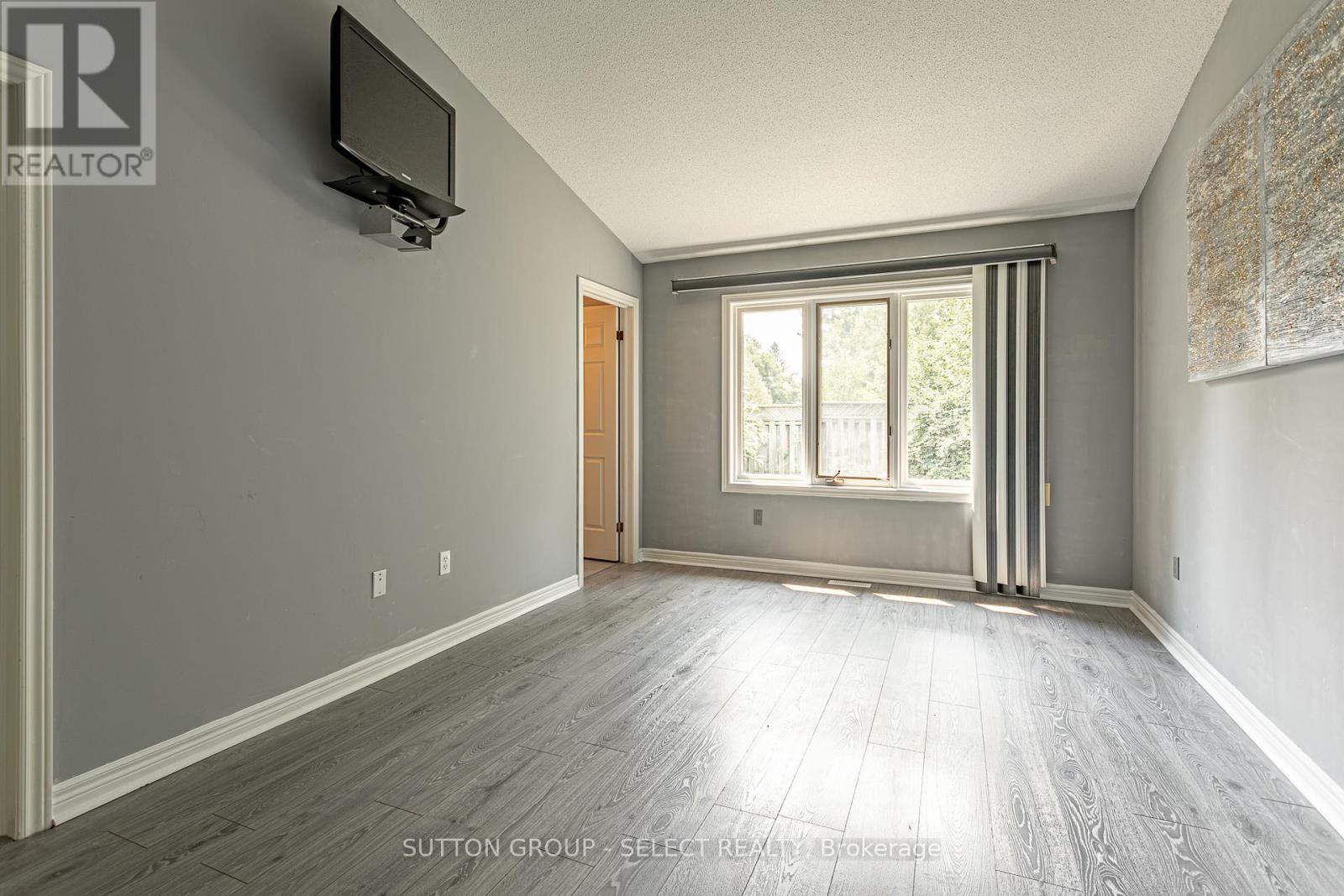 13 - 627 Wharncliffe Road S, London South, Ontario  N6J 2N7 - Photo 17 - X12332198