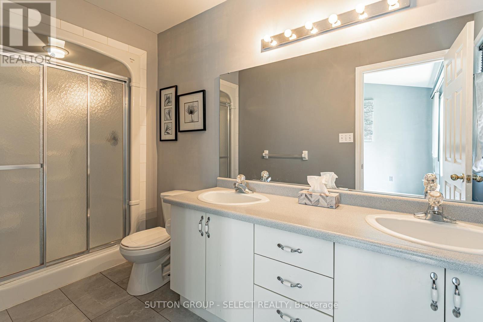 13 - 627 Wharncliffe Road S, London South, Ontario  N6J 2N7 - Photo 19 - X12332198