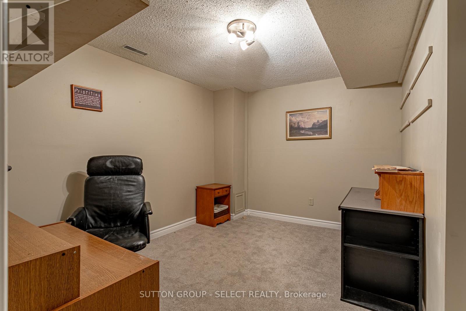 13 - 627 Wharncliffe Road S, London South, Ontario  N6J 2N7 - Photo 24 - X12332198