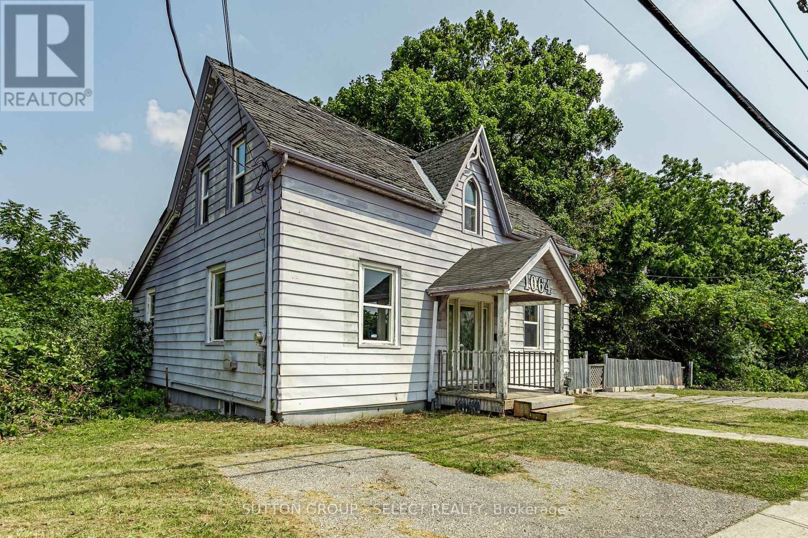 1064 Western Road, London North, Ontario  N6G 1G4 - Photo 3 - X12332199