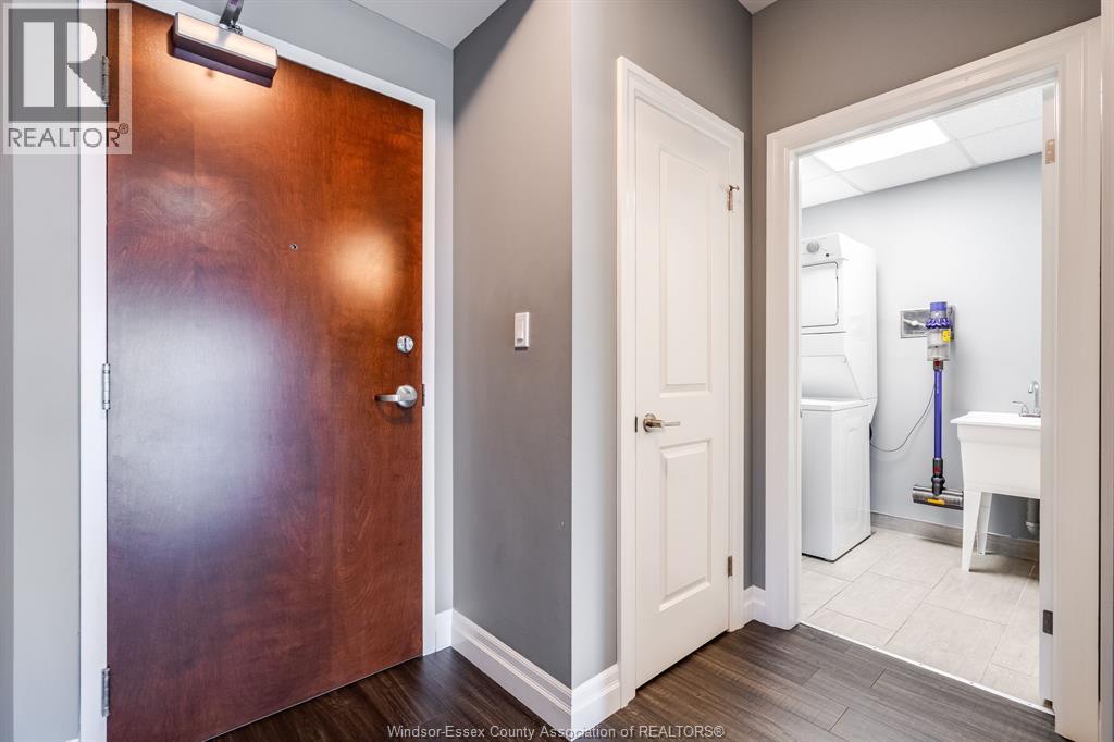 Property at 6 Park STREET Unit# 301 image 3
