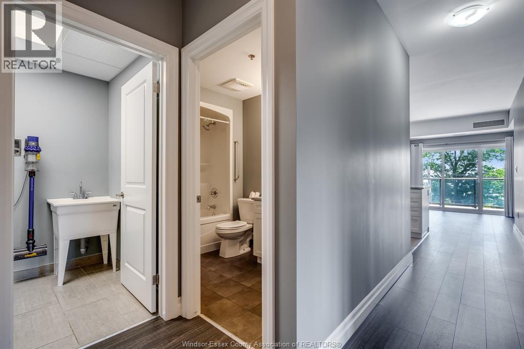 Property at 6 Park STREET Unit# 301 image 5