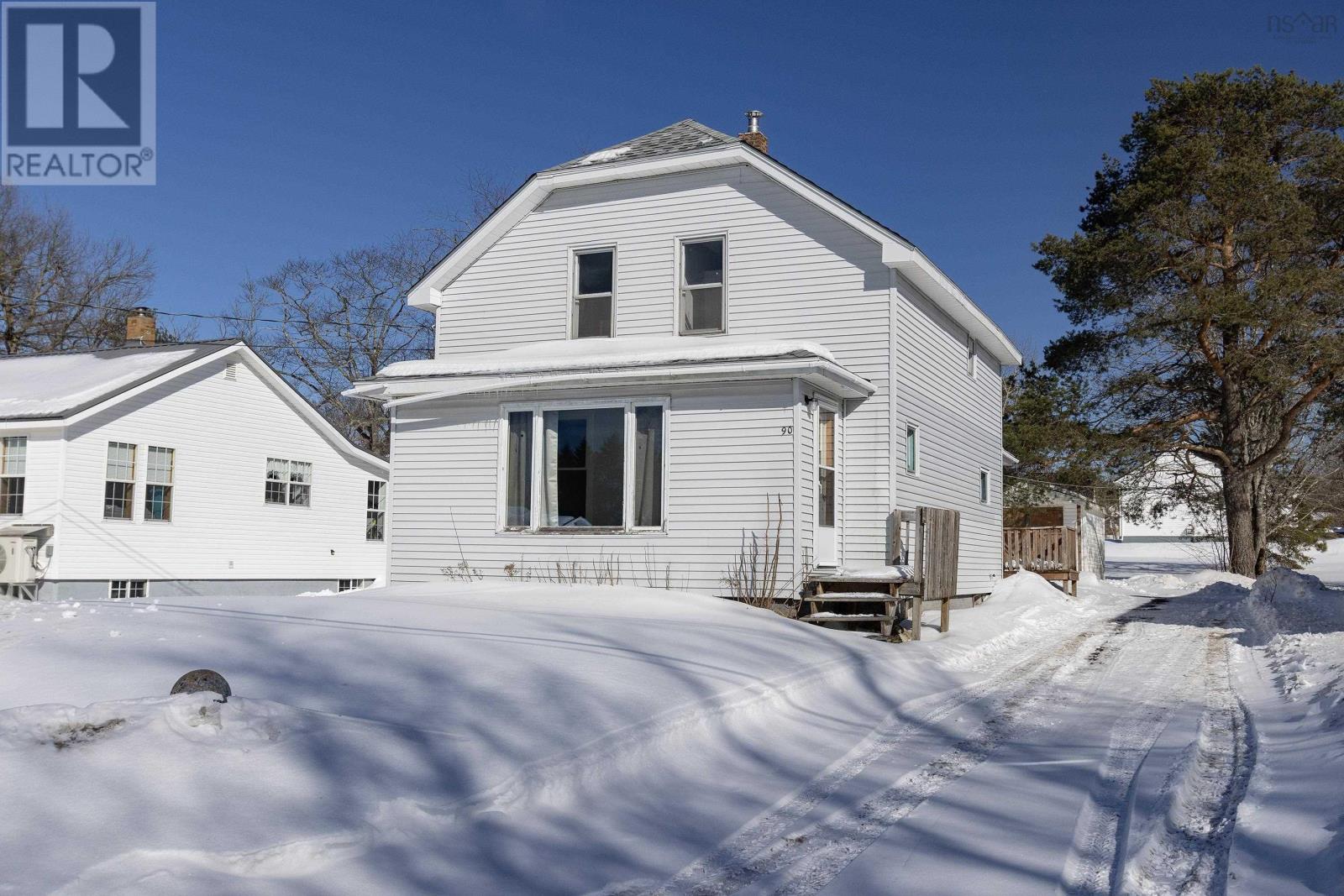 90 Mcfarlane Street, Springhill, Nova Scotia  B0M 1X0 - Photo 38 - 202520034