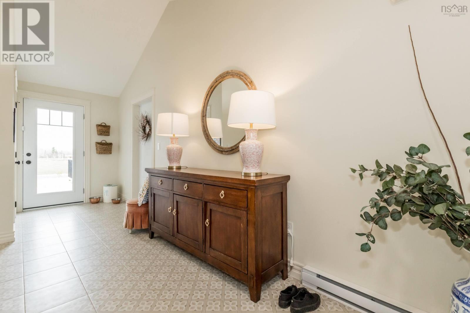 42 Macintosh Street, Berwick, Nova Scotia  B0P 1E0 - Photo 4 - 202507247