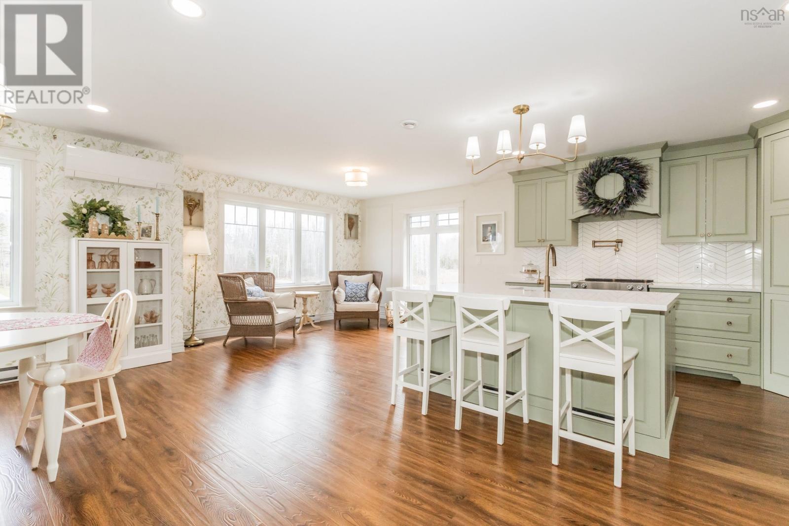 42 Macintosh Street, Berwick, Nova Scotia  B0P 1E0 - Photo 7 - 202507247