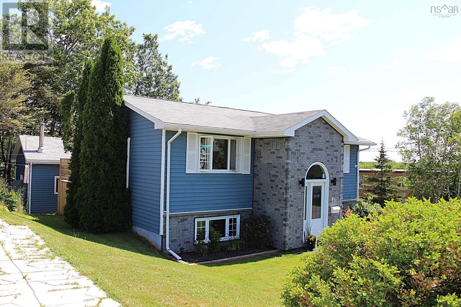 85 Sycamore Lane, Lower Sackville, Nova Scotia  B4C 1E8 - Photo 2 - 202515911