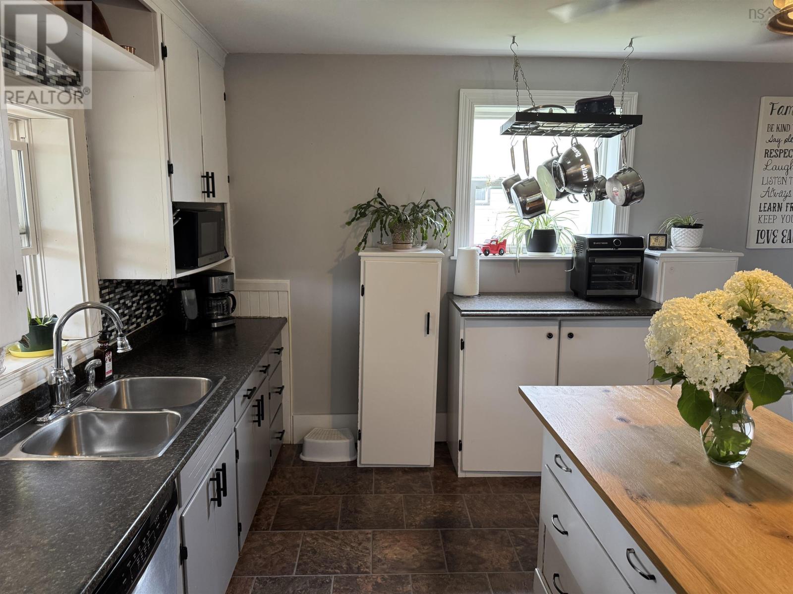 107 Stellar Street, Stellarton, Nova Scotia  B0K 1S0 - Photo 13 - 202518528