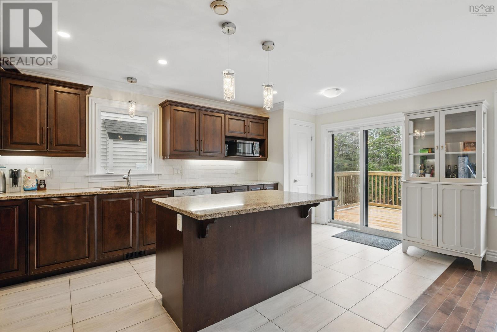 292 Fleetview Drive, Halifax, Nova Scotia  B3M 4V4 - Photo 9 - 202507903