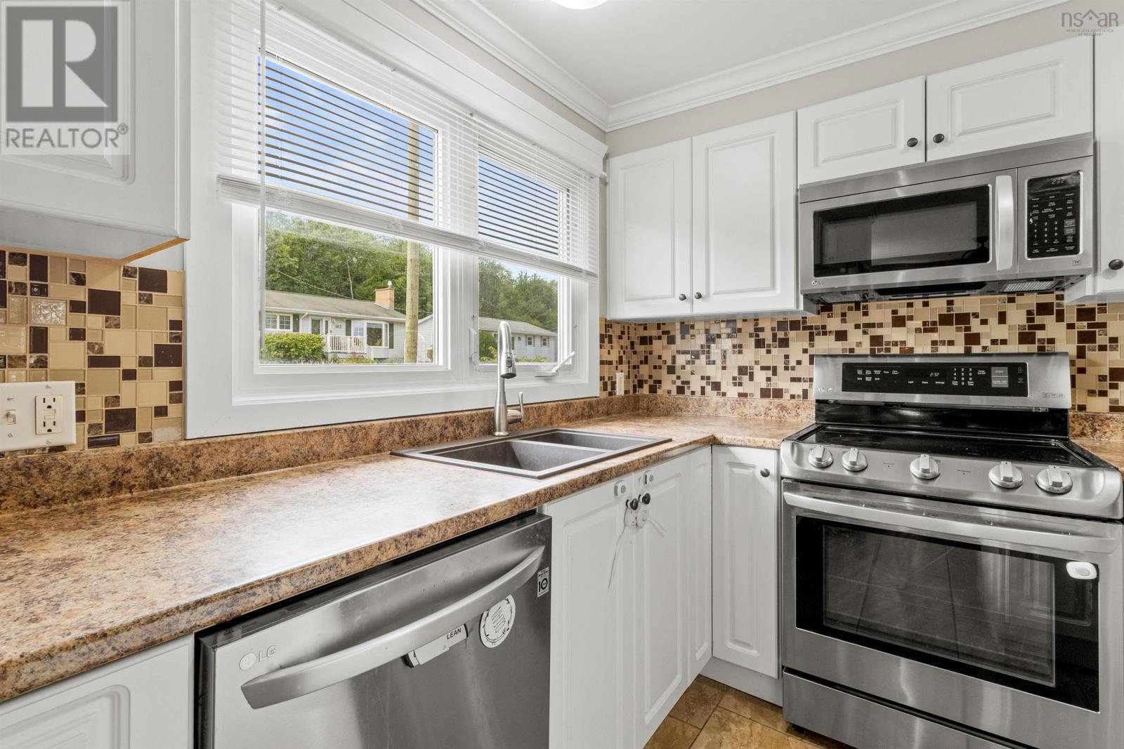 155 Aspen Crescent, Lower Sackville, Nova Scotia  B4C 1C9 - Photo 7 - 202519357