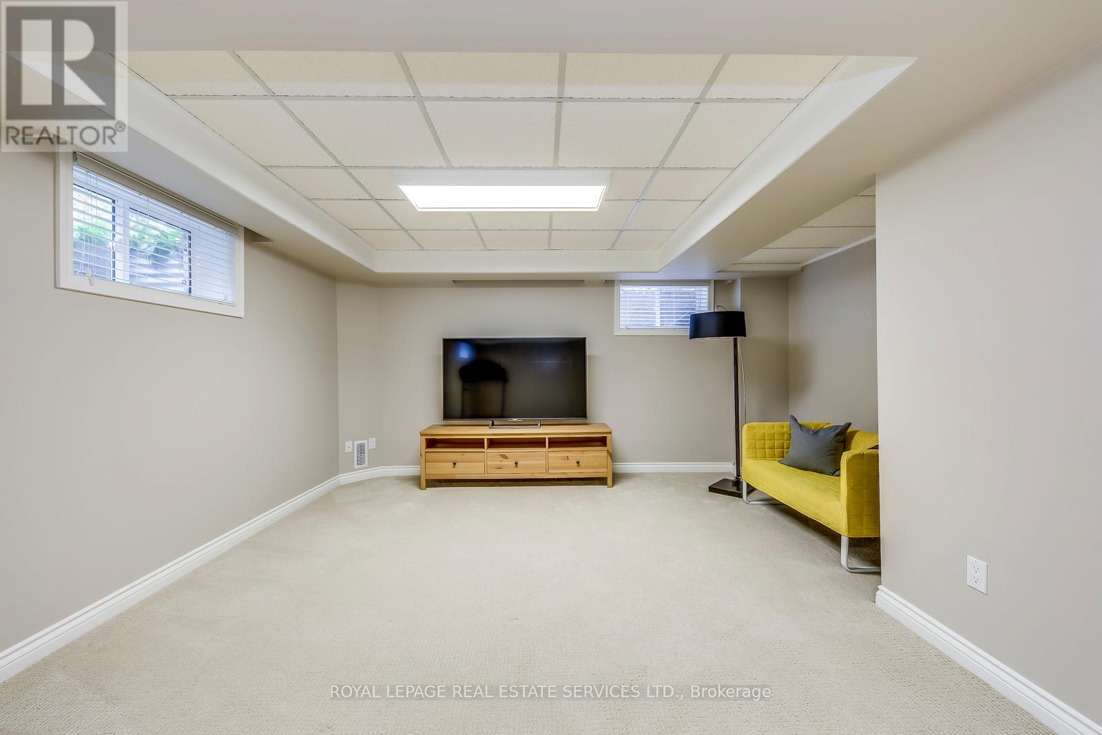 1504 Caulder Drive, Oakville, Ontario  L6J 5S9 - Photo 36 - W12332196