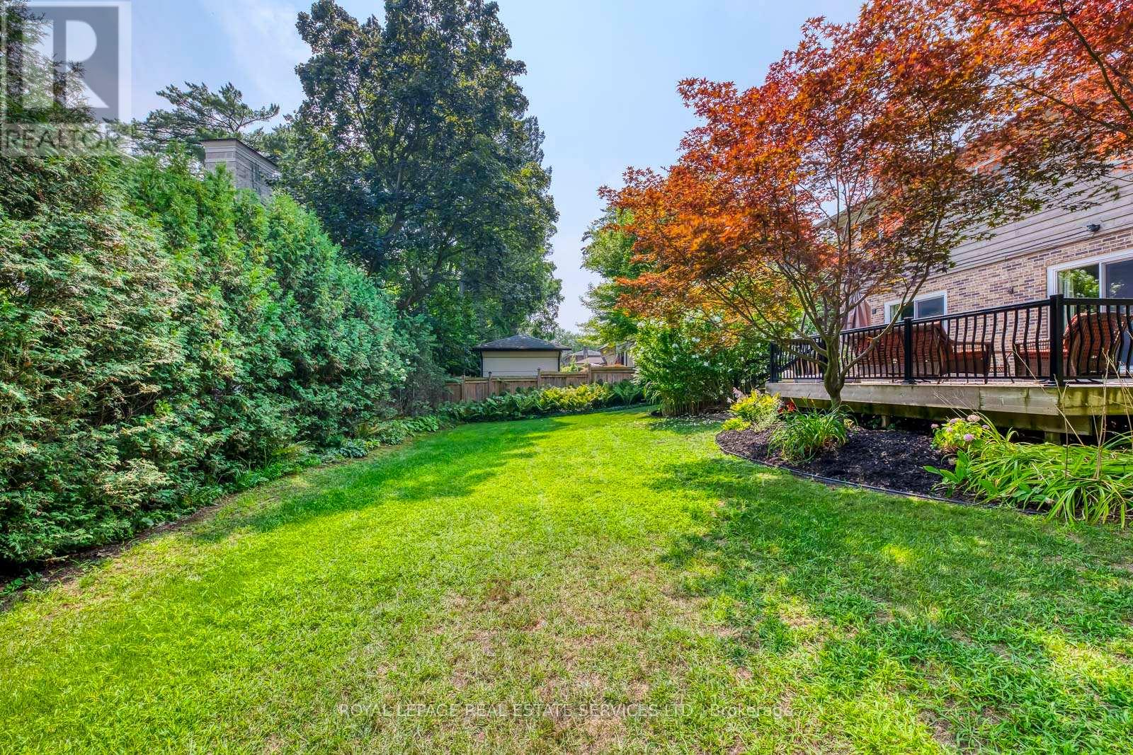1504 Caulder Drive, Oakville, Ontario  L6J 5S9 - Photo 45 - W12332196