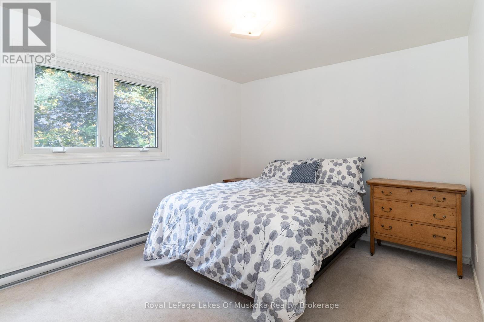 21 Harris Street, Muskoka Lakes, Ontario  P0B 1J0 - Photo 21 - X12332237