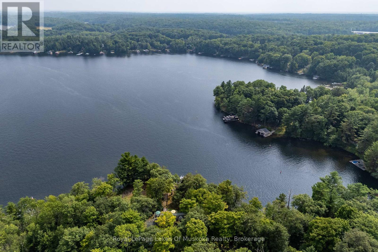 21 Harris Street, Muskoka Lakes, Ontario  P0B 1J0 - Photo 39 - X12332237