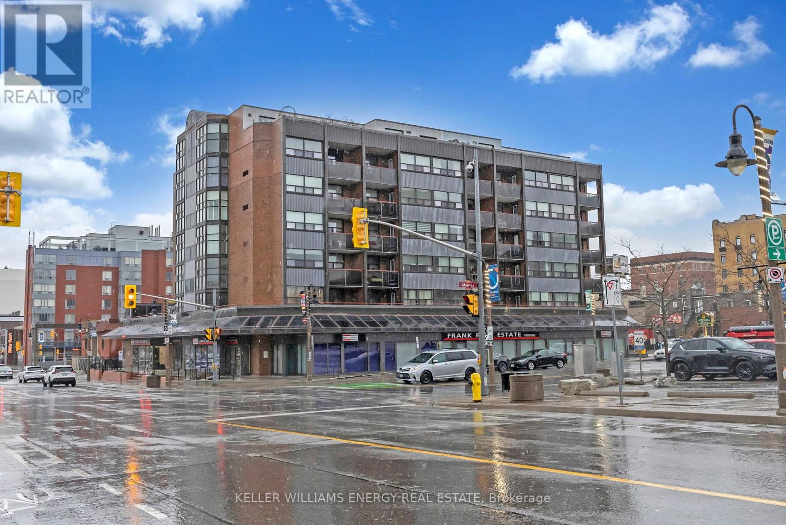 Property at 302 - 80 ATHOL STREET E image 1