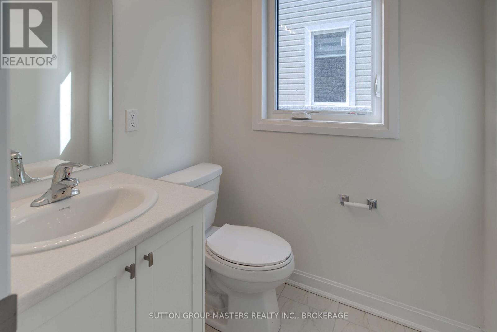 54 Golf Links Drive, Loyalist, Ontario  K0H 1G0 - Photo 17 - X12276362