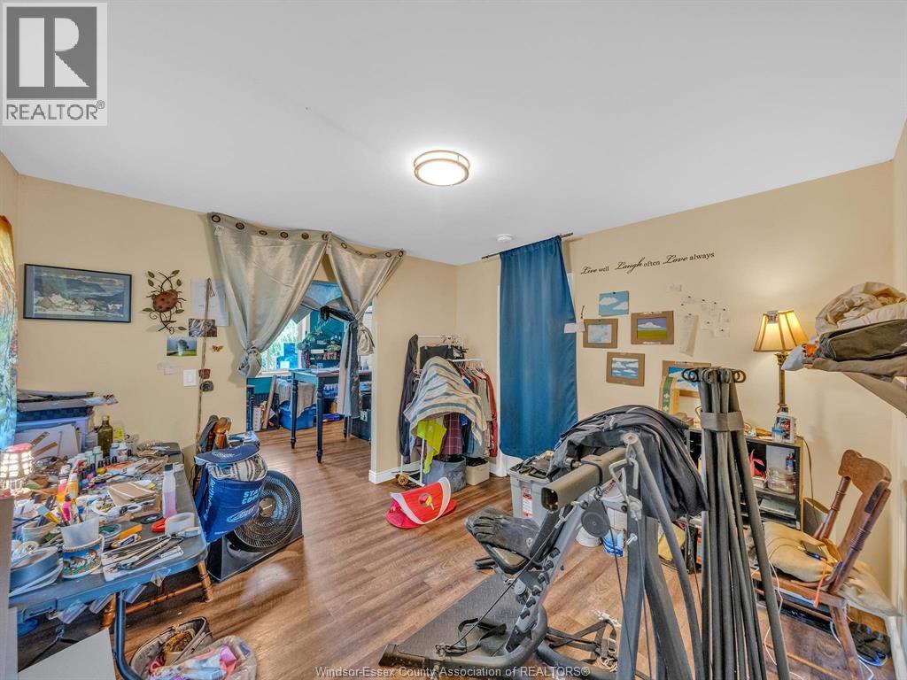 Property at 358 Tuscarora image 5