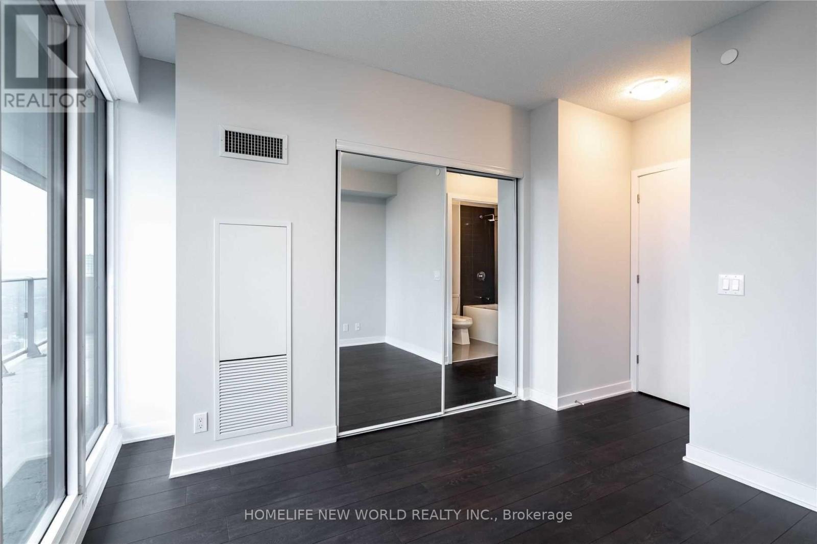 3802 - 2221 Yonge Street, Toronto, Ontario  M4S 2B4 - Photo 16 - C12332231