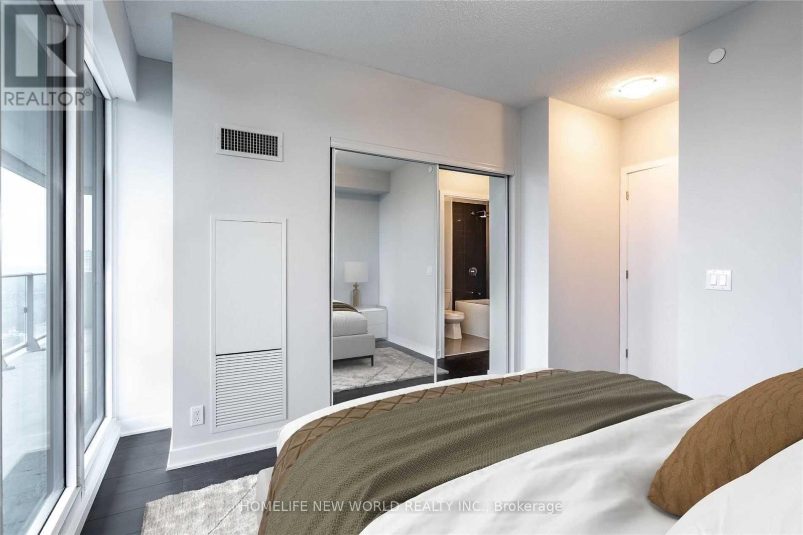 3802 - 2221 Yonge Street, Toronto, Ontario  M4S 2B4 - Photo 17 - C12332231