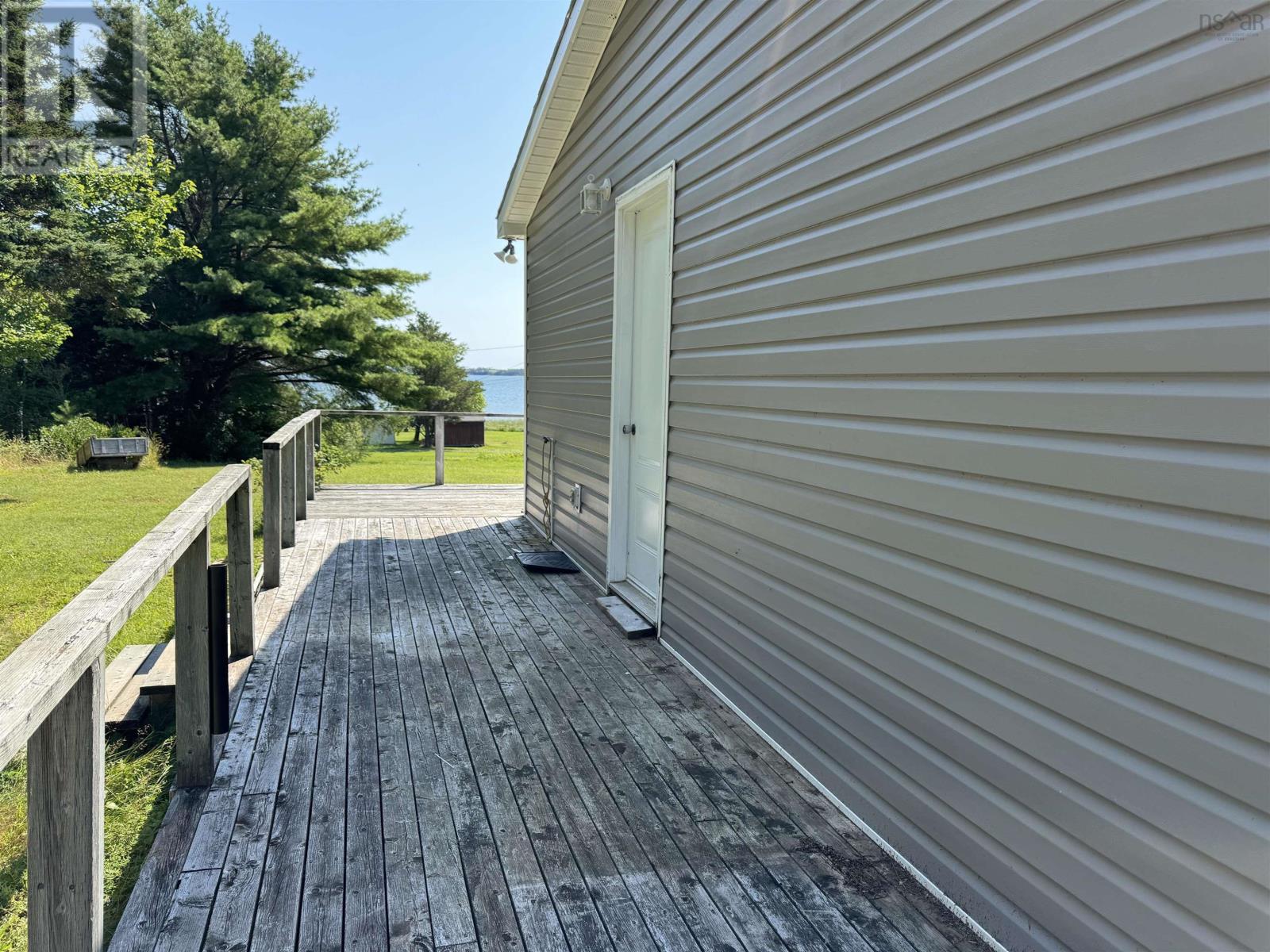 16 Woodside Drive, Waterside, Nova Scotia  B0K 1H0 - Photo 2 - 202510565