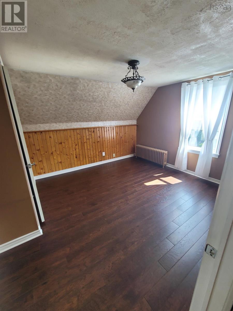 109 Alexander Street, Glace Bay, Nova Scotia  B1A 4A6 - Photo 26 - 202514498