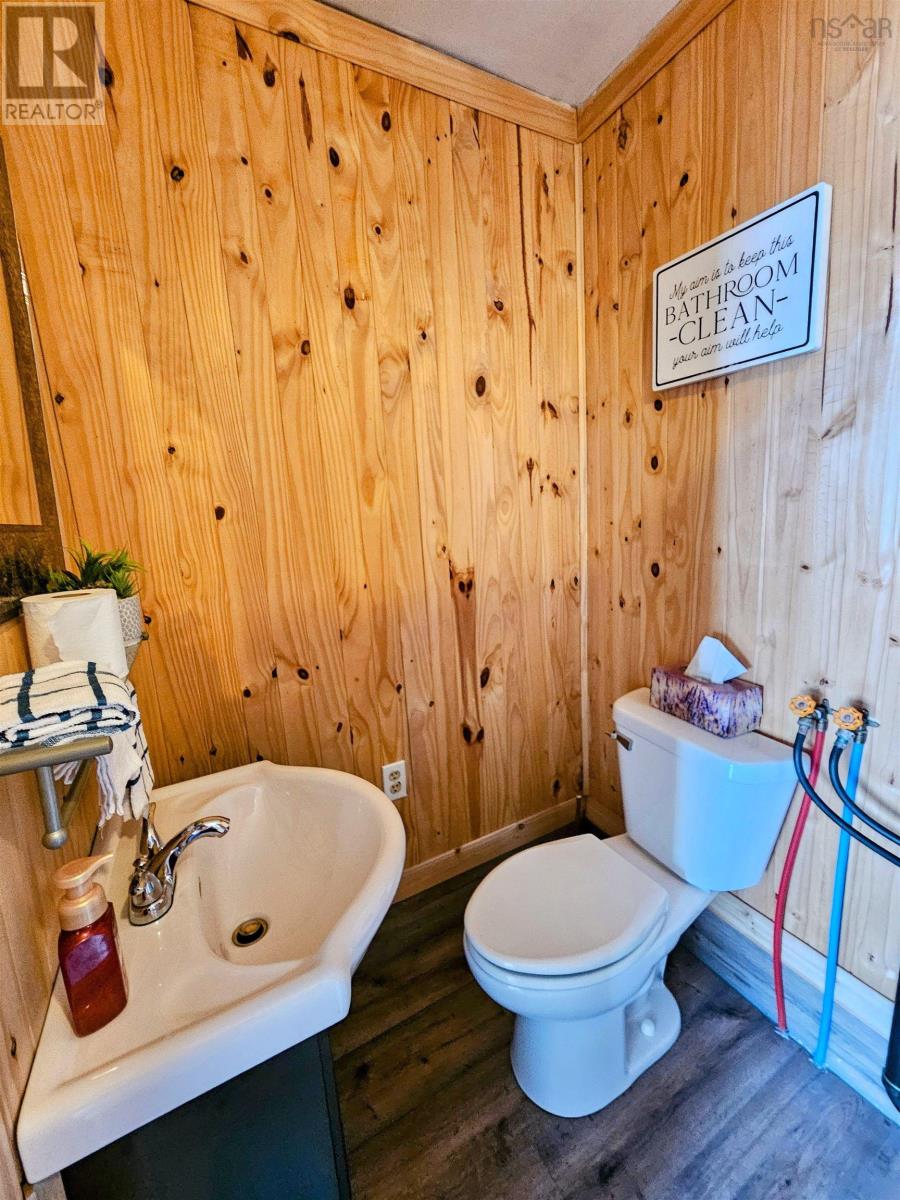 109 Alexander Street, Glace Bay, Nova Scotia  B1A 4A6 - Photo 16 - 202514498