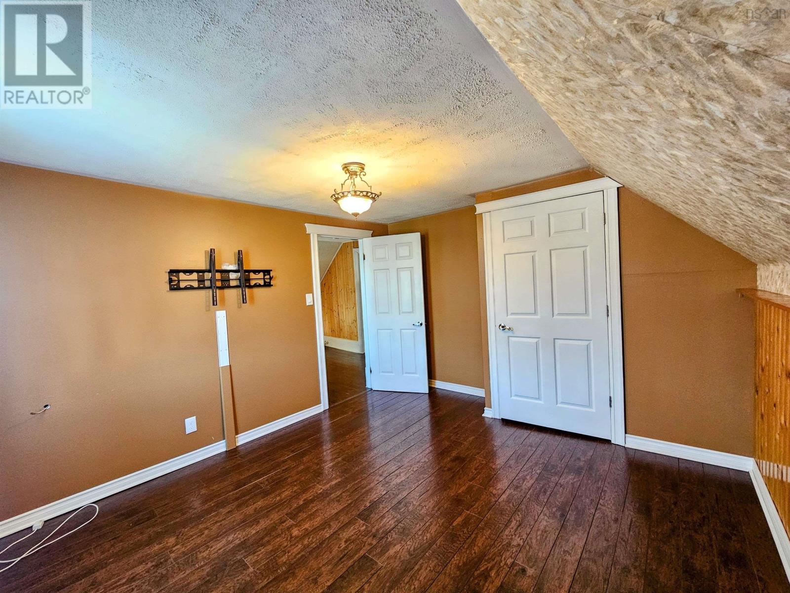 109 Alexander Street, Glace Bay, Nova Scotia  B1A 4A6 - Photo 28 - 202514498